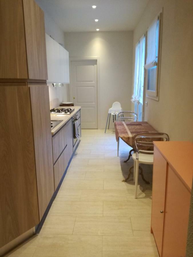 La Casa Di Anna Apartman Viareggio Kültér fotó