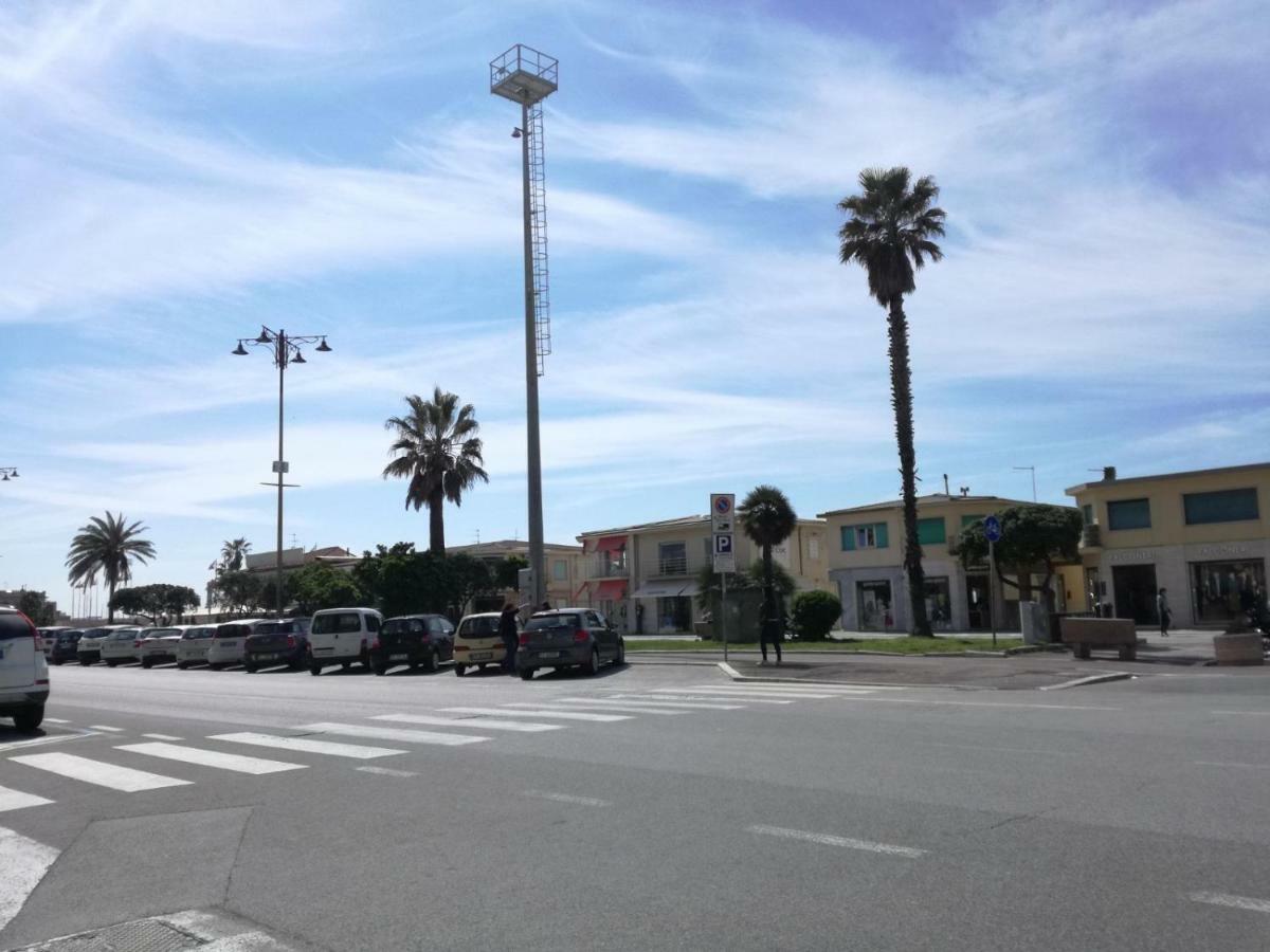 La Casa Di Anna Apartman Viareggio Kültér fotó